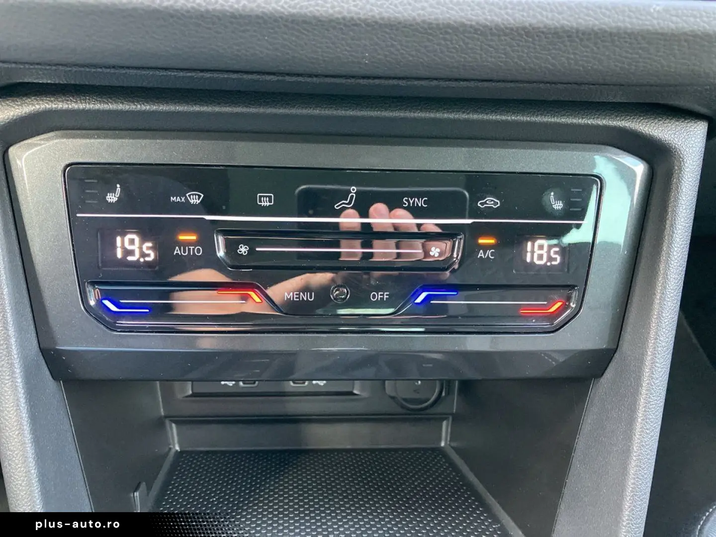 VW Tiguan 2.0 TDI 4MOTION LIFE DSG ACC 4MOTION SHZ