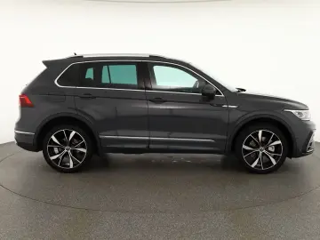 VW Tiguan 2.0 TDI 4Motion R-Line LED Navi ACC AHK
