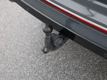 VW Tiguan 2.0 TDI 4Motion R-Line LED Navi ACC AHK