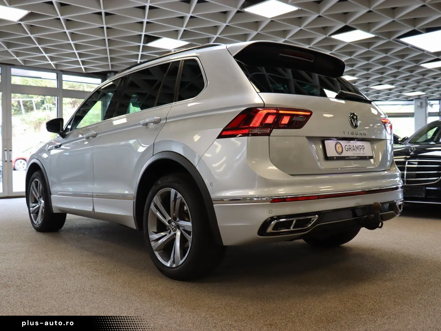 VW Tiguan 2.0 TDI R-Line 4Motion AHK   Standheizung