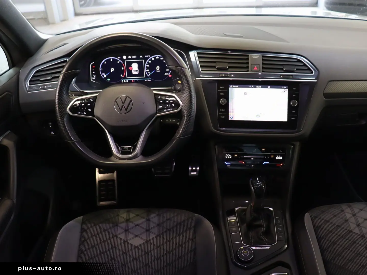 VW Tiguan 2.0 TDI R-Line 4Motion AHK   Standheizung