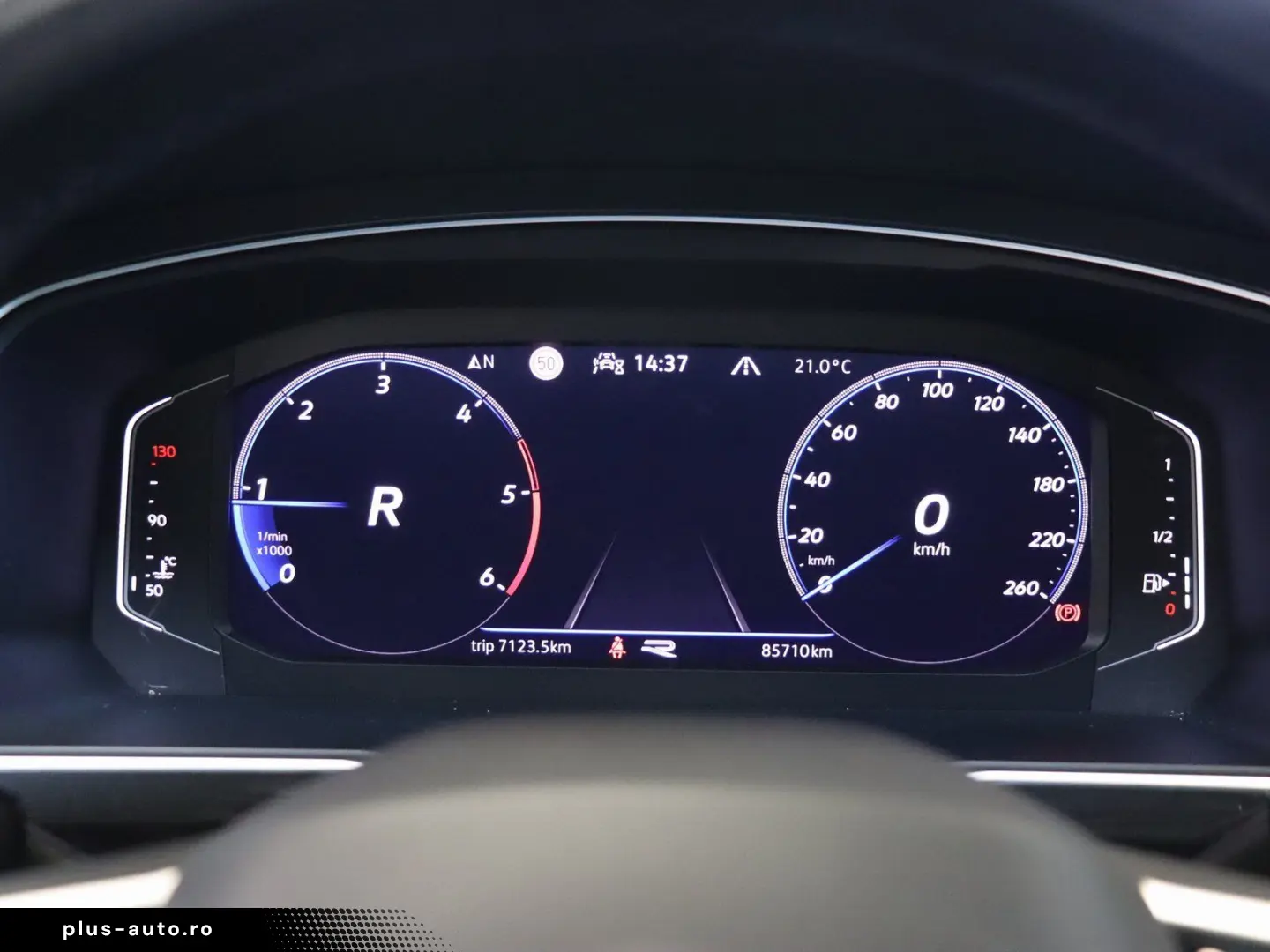 VW Tiguan 2.0 TDI R-Line 4Motion AHK   Standheizung