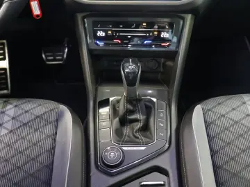 VW Tiguan 2.0 TDI R-Line 4Motion AHK   Standheizung