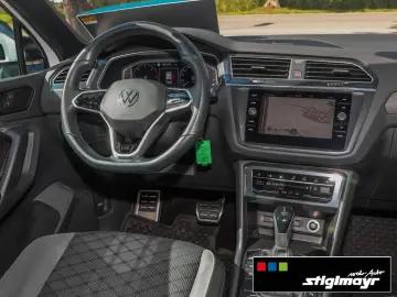 VW Tiguan R-Line 2.0 l TDI 4MOTION DSG  AHK IQLIGHT