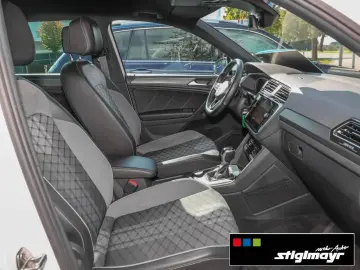 VW Tiguan R-Line 2.0 l TDI 4MOTION DSG  AHK IQLIGHT