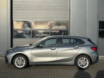 BMW 118i Advantage
