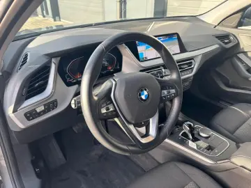 BMW 118i Advantage