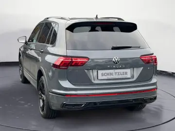 VW Tiguan R-Line 2.0 TDI 4M DSG MATRIX NAVI PDC PAN