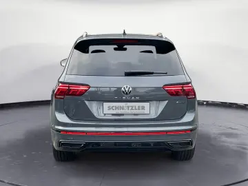 VW Tiguan R-Line 2.0 TDI 4M DSG MATRIX NAVI PDC PAN