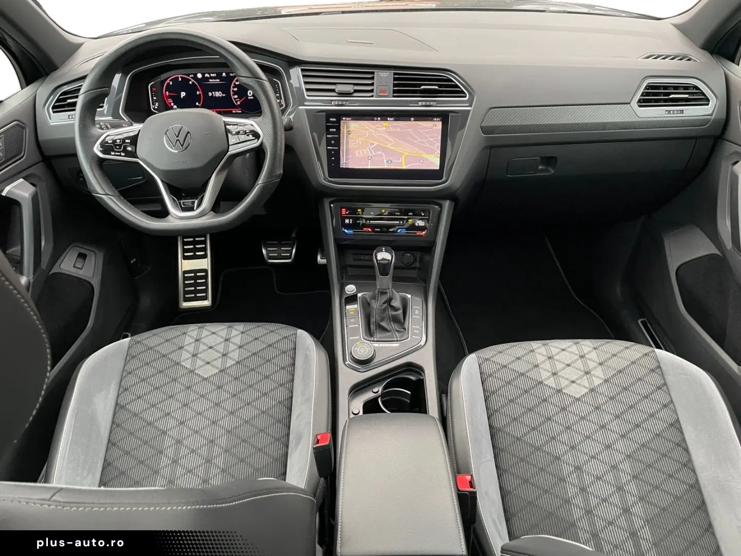VW Tiguan R-Line 2.0 TDI 4M DSG MATRIX NAVI PDC PAN