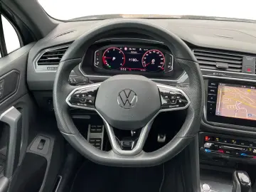 VW Tiguan R-Line 2.0 TDI 4M DSG MATRIX NAVI PDC PAN