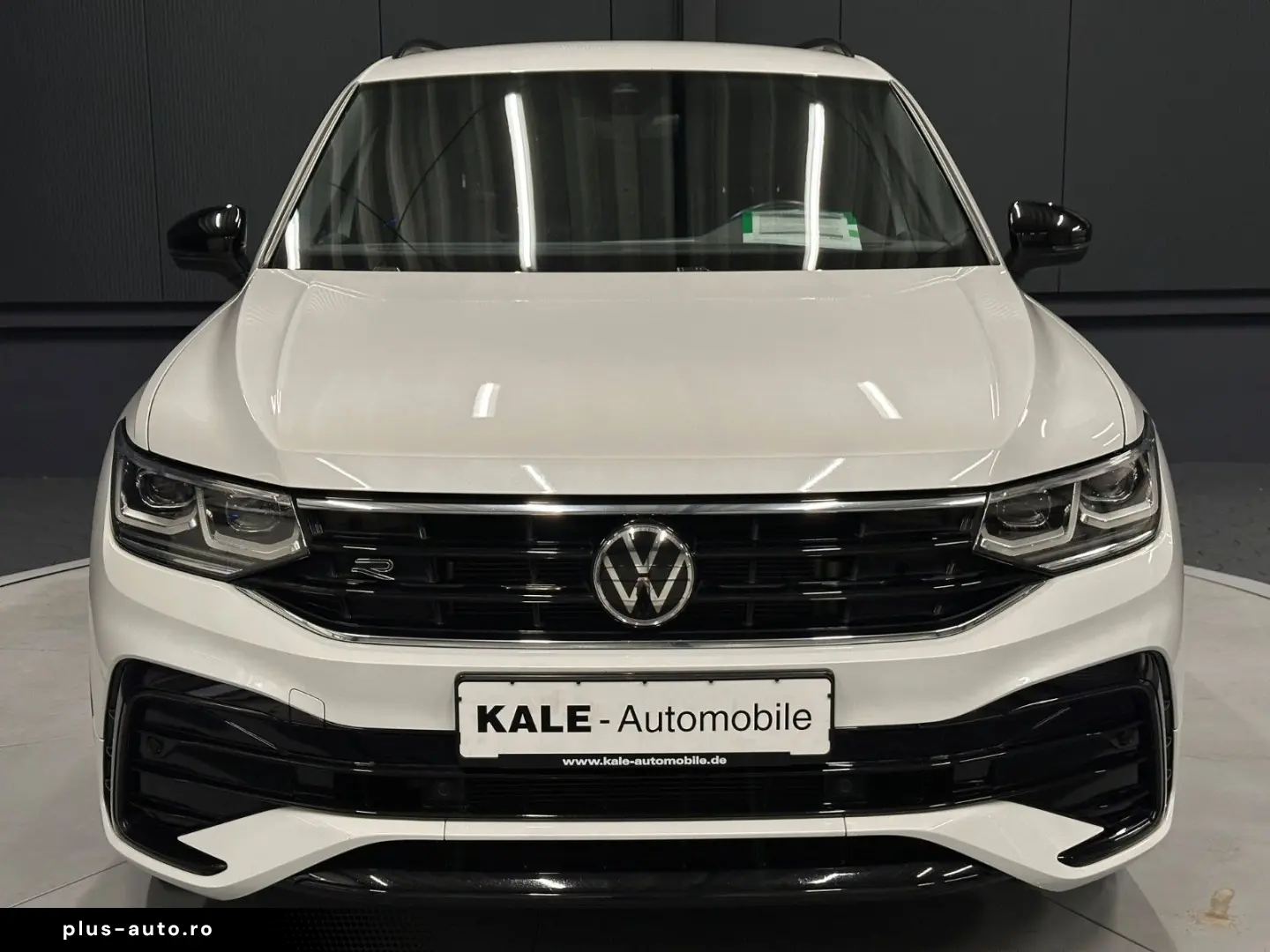 VW Tiguan R-Line 4Motion Black Style 19Zoll  LEDER