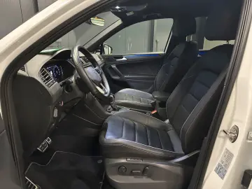 VW Tiguan R-Line 4Motion Black Style 19Zoll  LEDER