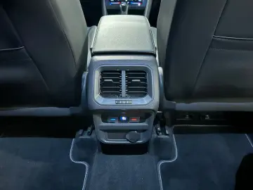 VW Tiguan R-Line 4Motion Black Style 19Zoll  LEDER