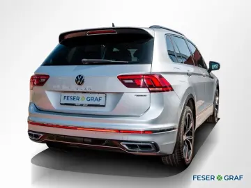 VW Tiguan R-Line 2.0TDI DSG 4M MATRIX ACC NAVI AHK