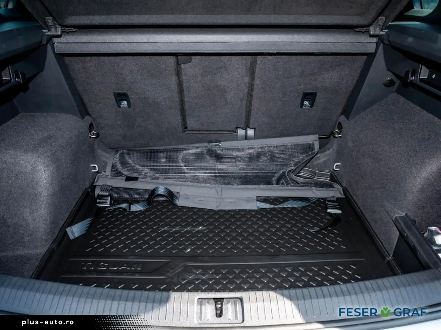 VW Tiguan R-Line 2.0TDI DSG 4M MATRIX ACC NAVI AHK