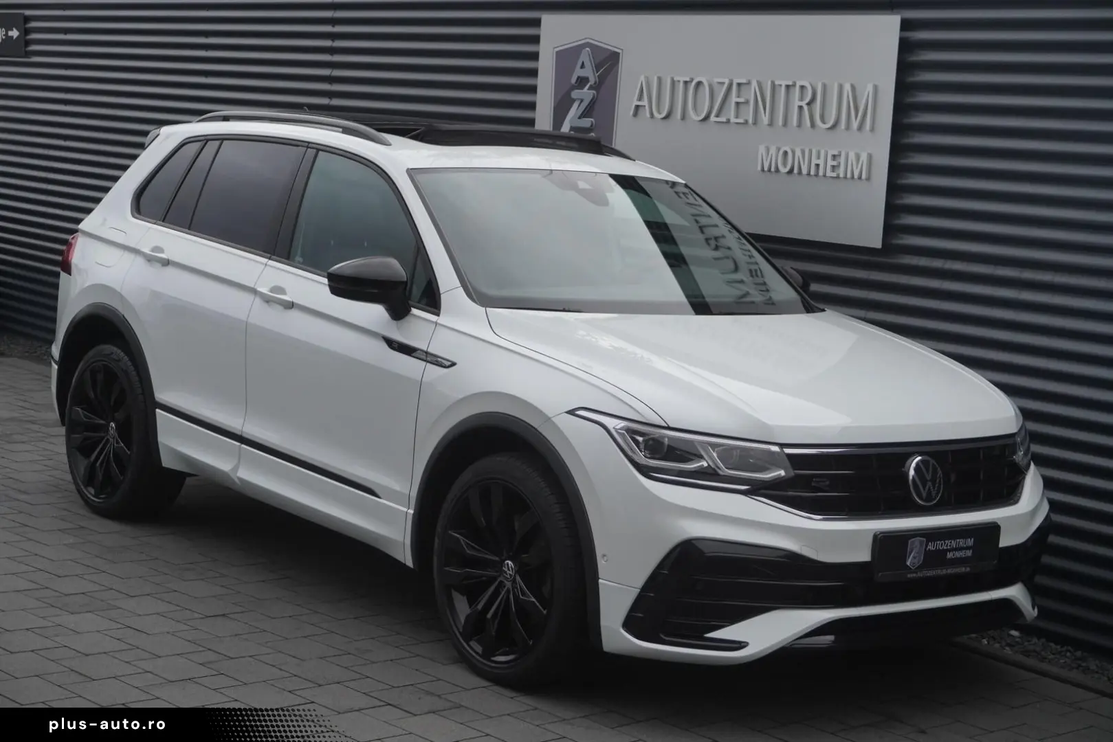 VW TIGUAN 2.0 TDI R-LINE ALLRAD PANORAMA MATRIX AHK