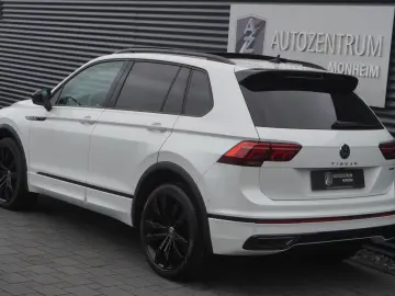 VW TIGUAN 2.0 TDI R-LINE ALLRAD PANORAMA MATRIX AHK