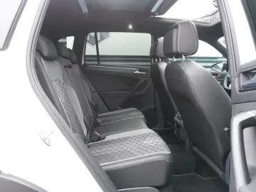 VW TIGUAN 2.0 TDI R-LINE ALLRAD PANORAMA MATRIX AHK