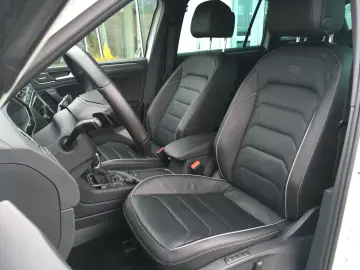 VW Tiguan R-Line 2.0 TDI 4Motion Leder Soundsystem