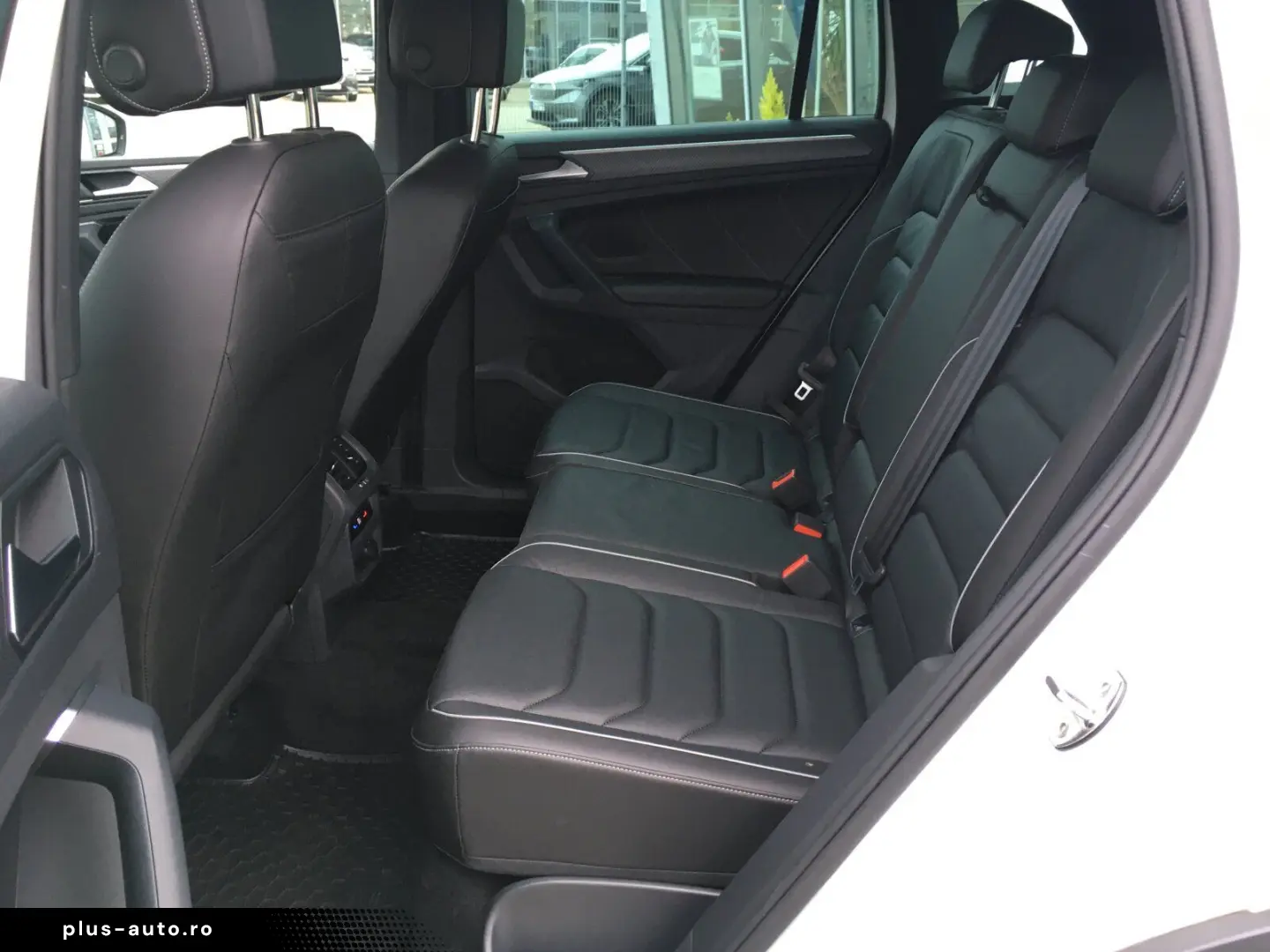 VW Tiguan R-Line 2.0 TDI 4Motion Leder Soundsystem
