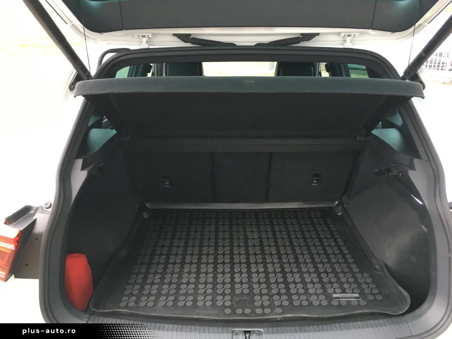 VW Tiguan R-Line 2.0 TDI 4Motion Leder Soundsystem