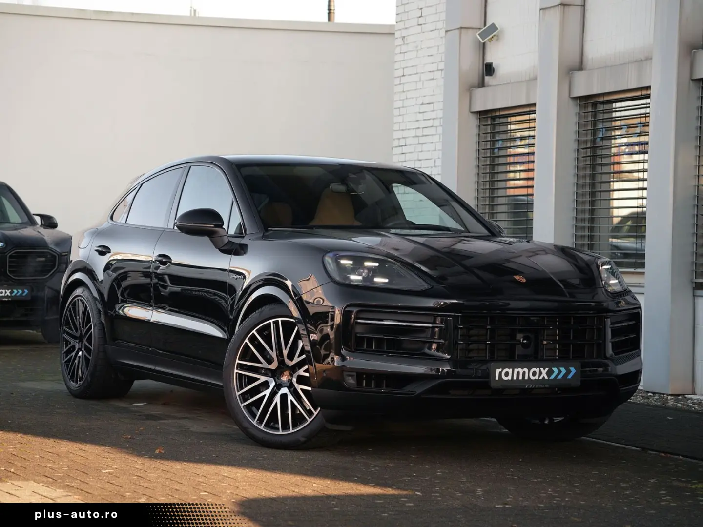 PORSCHE E-Hybrid Coupé ACC-PANO-BOSE-22TURBO-LEDER BEIGE