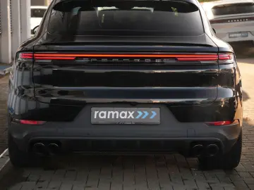 PORSCHE E-Hybrid Coupé ACC-PANO-BOSE-22TURBO-LEDER BEIGE