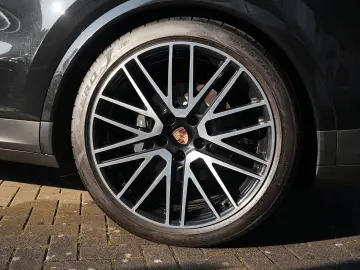 PORSCHE E-Hybrid Coupé ACC-PANO-BOSE-22TURBO-LEDER BEIGE