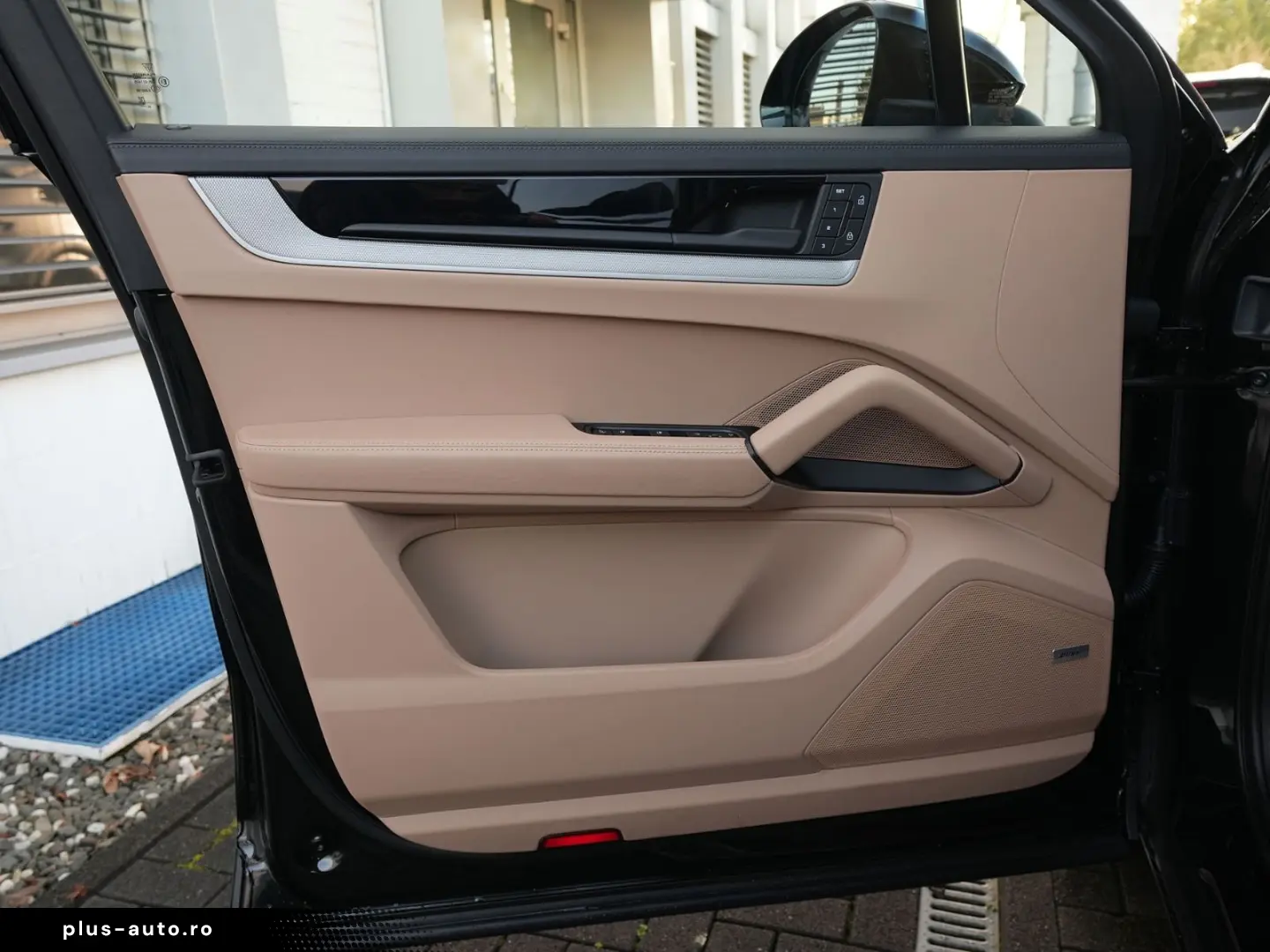 PORSCHE E-Hybrid Coupé ACC-PANO-BOSE-22TURBO-LEDER BEIGE