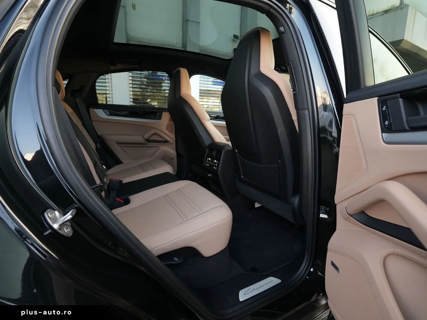 PORSCHE E-Hybrid Coupé ACC-PANO-BOSE-22TURBO-LEDER BEIGE