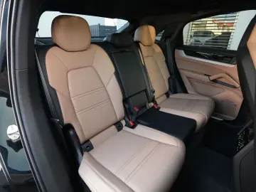 PORSCHE E-Hybrid Coupé ACC-PANO-BOSE-22TURBO-LEDER BEIGE