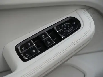 PORSCHE MACAN S PAPAYA-KREIDE-LUFTF.-SPORTABGAS.-21 GT