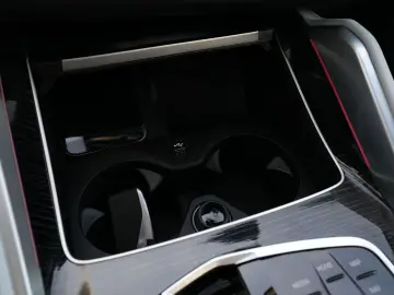 BMW X6 xDrive30d M SPORT PRO-LUFTF.-PANO-HUD-H K-22M