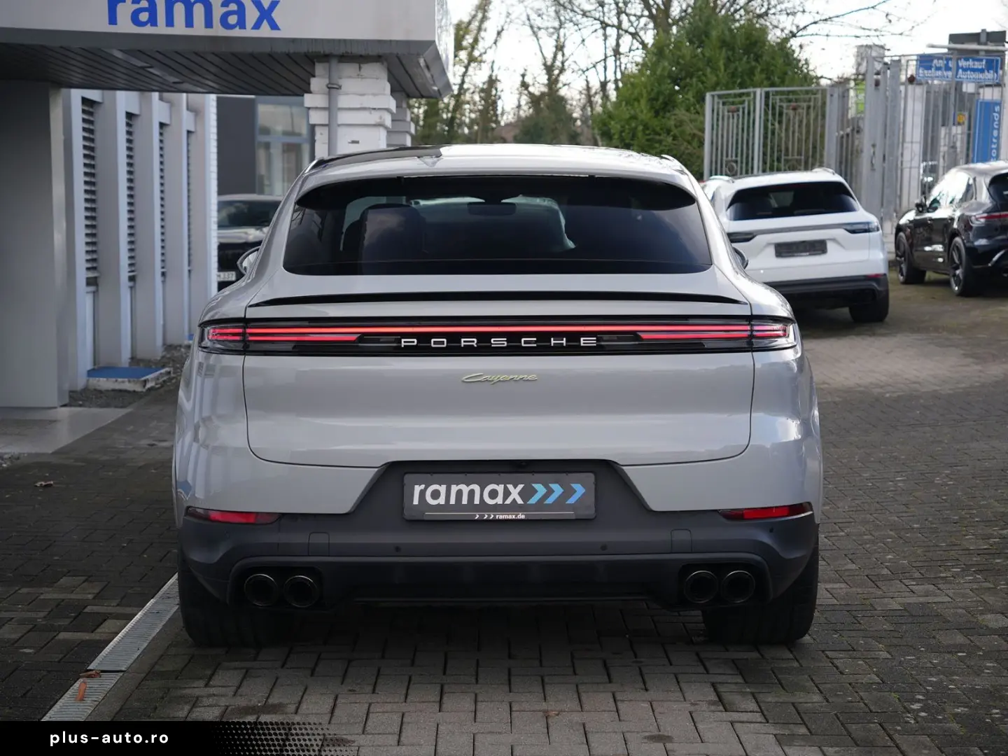 PORSCHE E-Hybrid Coupé INNODRIV-PANO-SPORTABGAS-21SYPDER