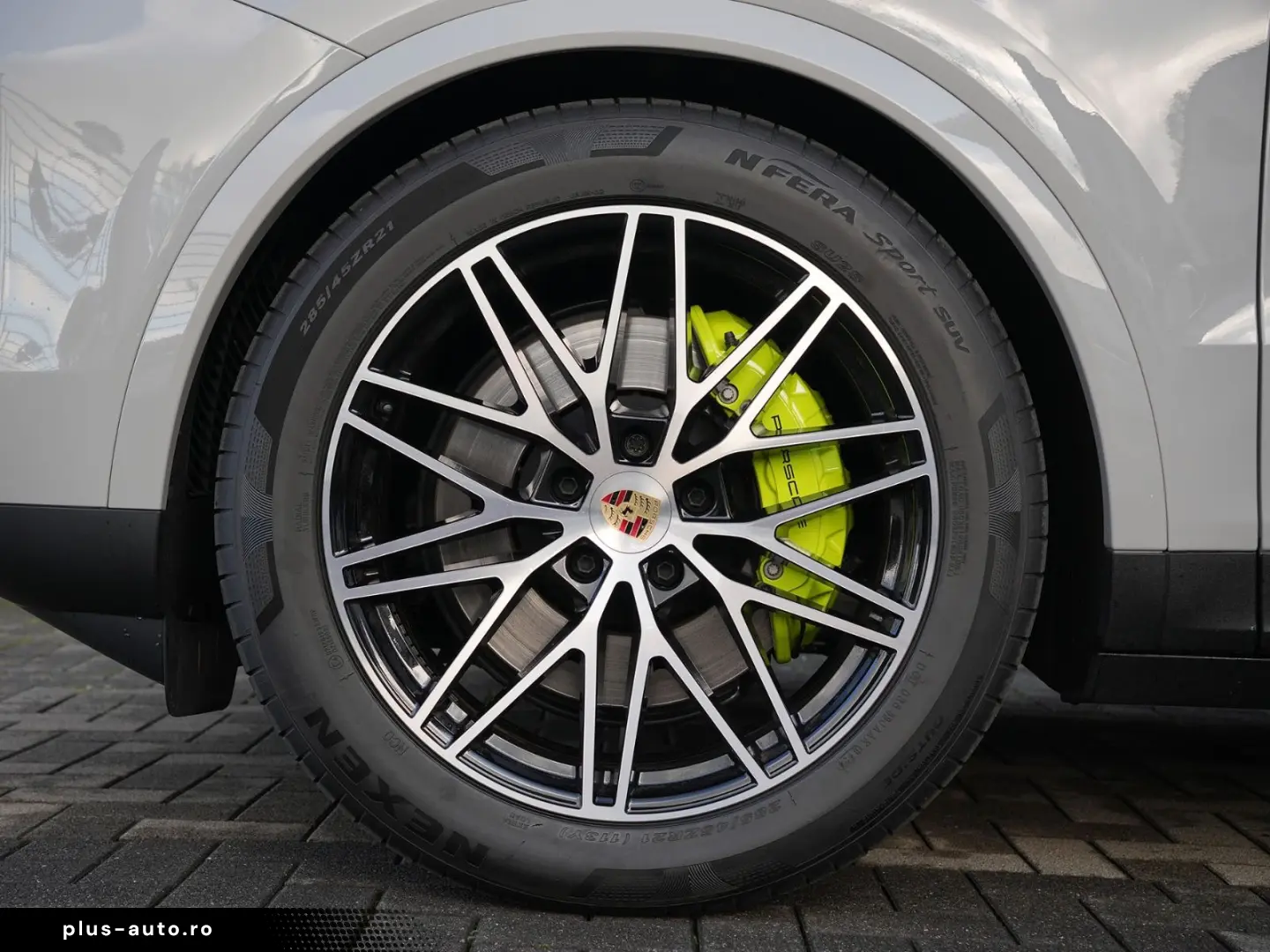 PORSCHE E-Hybrid Coupé INNODRIV-PANO-SPORTABGAS-21SYPDER