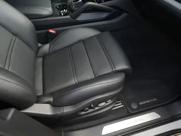 PORSCHE E-Hybrid Coupé INNODRIV-PANO-SPORTABGAS-21SYPDER