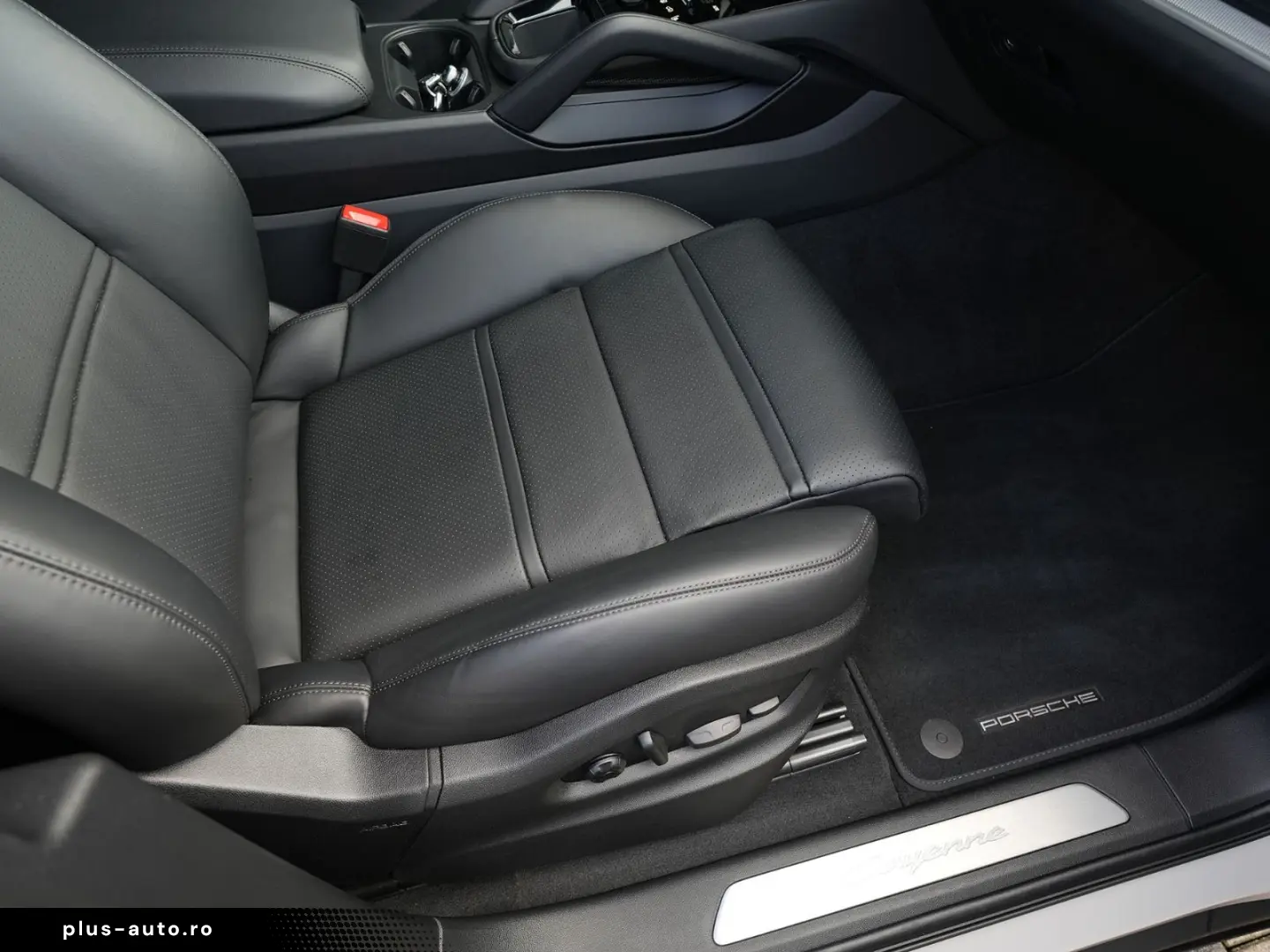 PORSCHE E-Hybrid Coupé INNODRIV-PANO-SPORTABGAS-21SYPDER