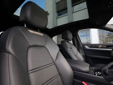 PORSCHE E-Hybrid Coupé INNODRIV-PANO-SPORTABGAS-21SYPDER