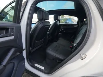 PORSCHE E-Hybrid Coupé INNODRIV-PANO-SPORTABGAS-21SYPDER