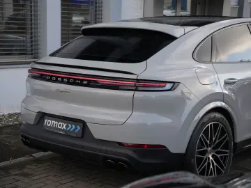 PORSCHE E-Hybrid Coupé INNODRIV-PANO-SPORTABGAS-21SYPDER