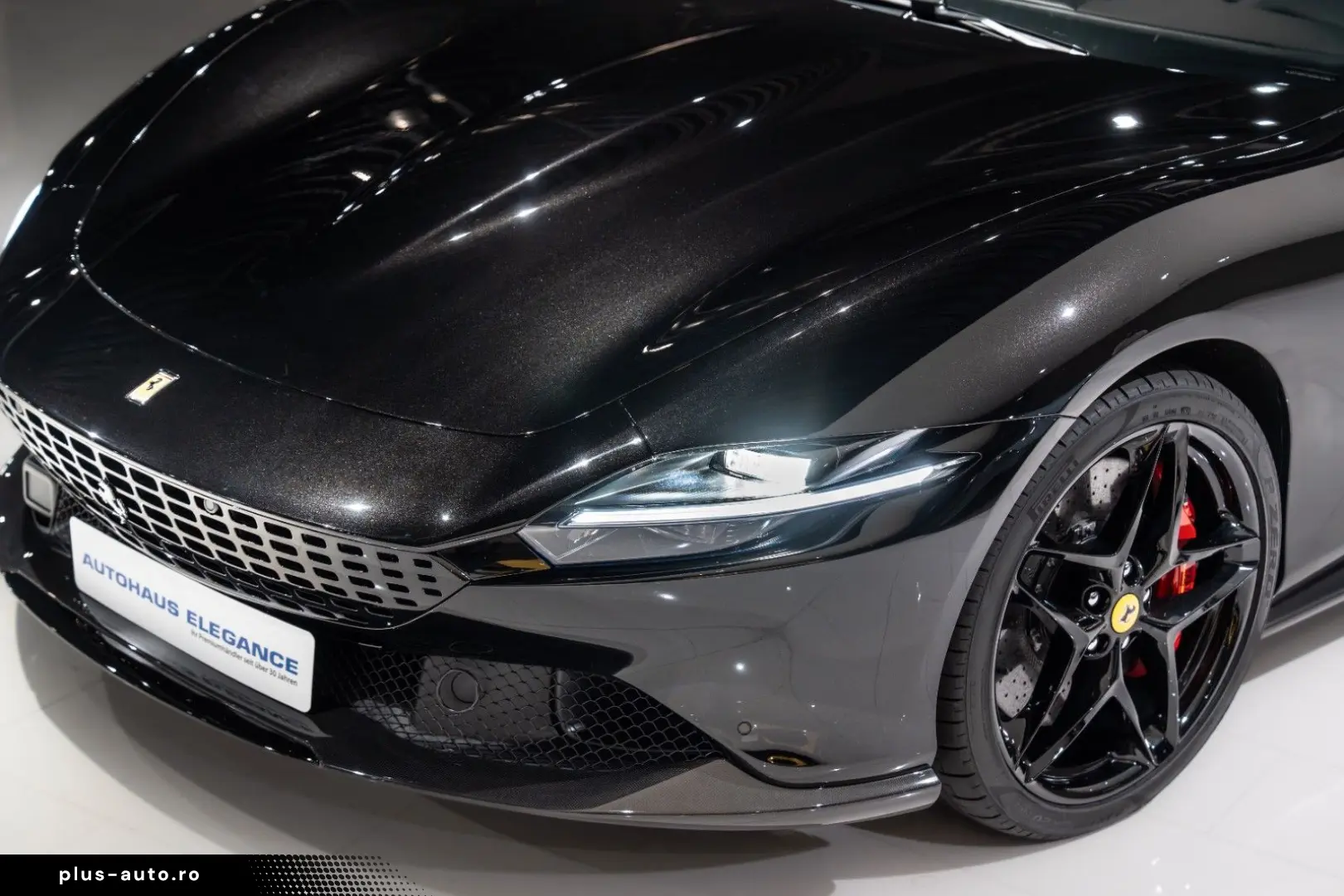 FERRARI Roma Spider CARBON JBL MATRIX PASS.DISPLAY 1HAND