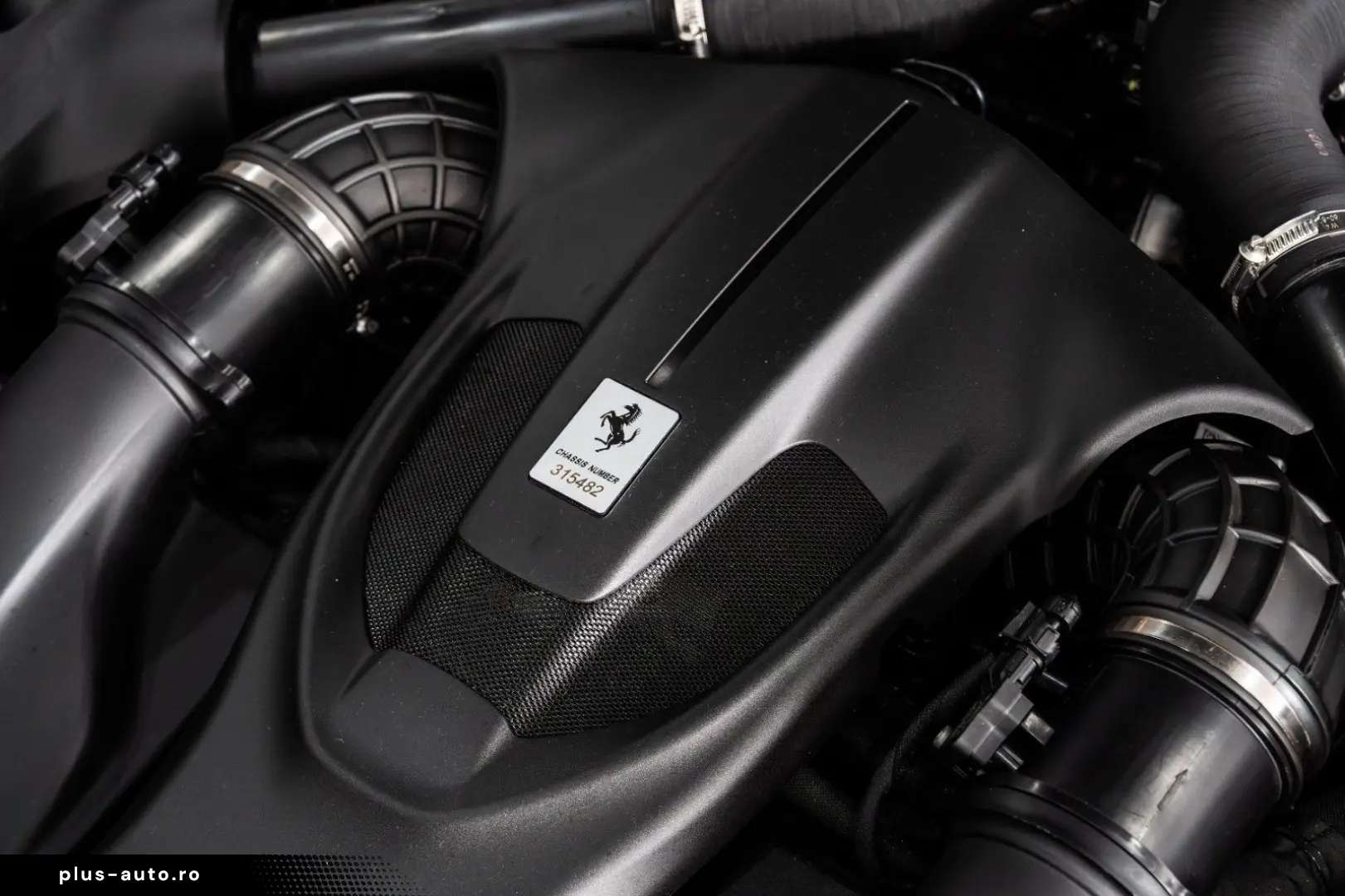 FERRARI Roma Spider CARBON JBL MATRIX PASS.DISPLAY 1HAND