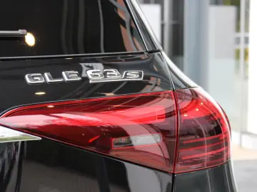 MERCEDES-BENZ GLE 63 AMG S 4Matic   STANDHZG  KERAMIK  22