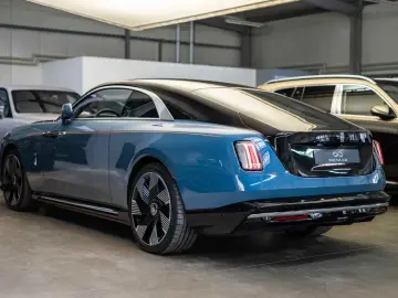 ROLLS ROYCE Spectre   Shooting Star   Duotone   Bespoke