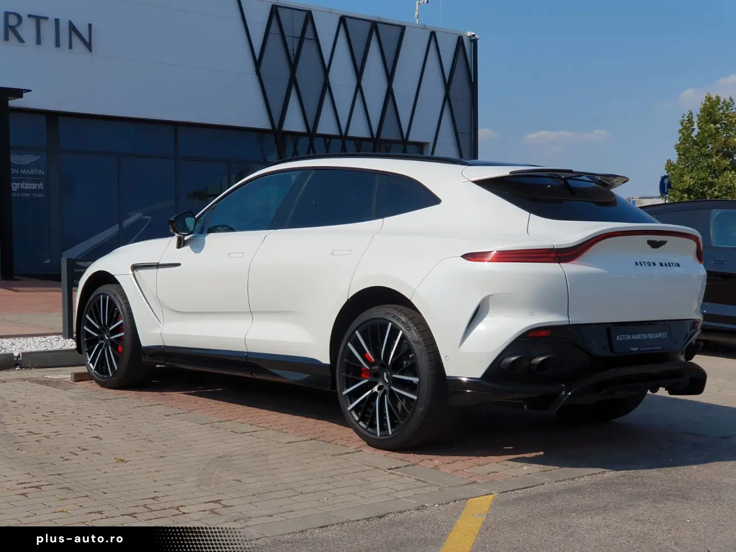 ASTON MARTIN DBX 4.0 V8 DBX707