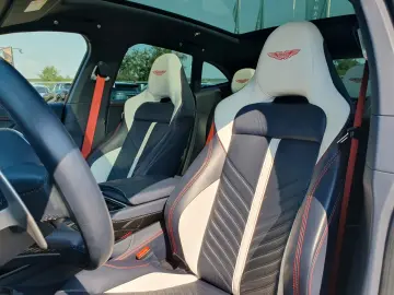 ASTON MARTIN DBX 4.0 V8 DBX707