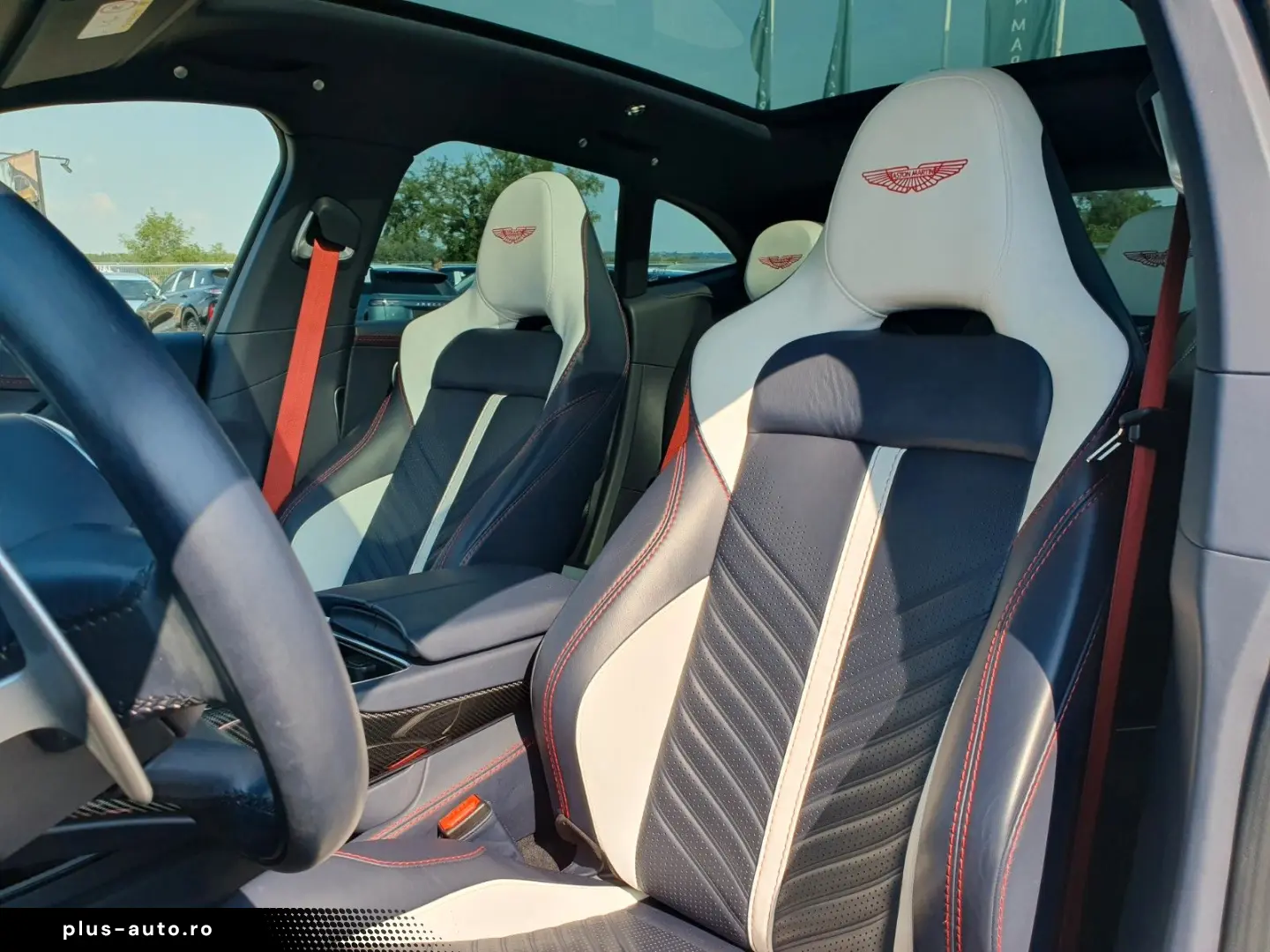 ASTON MARTIN DBX 4.0 V8 DBX707