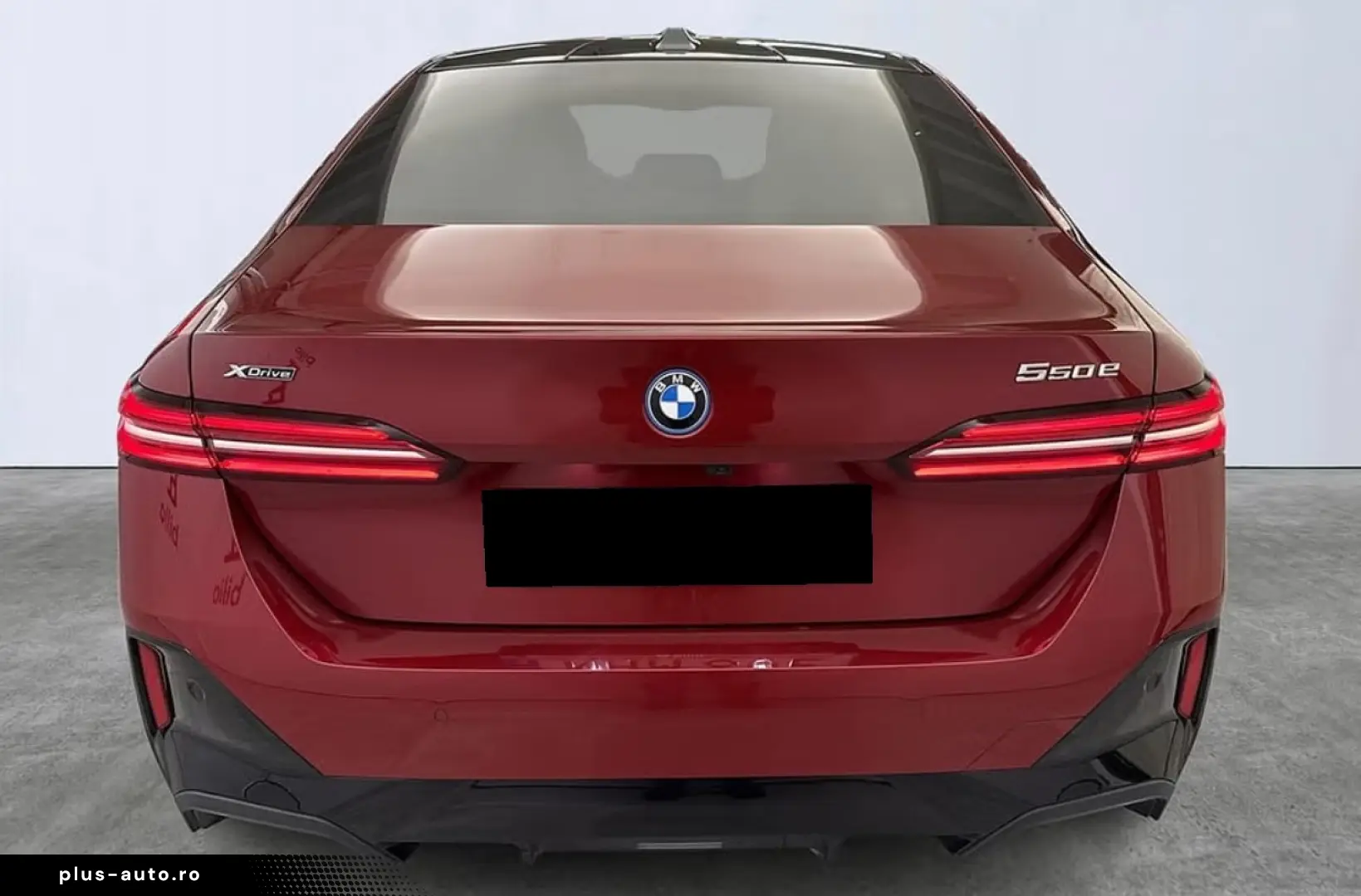 BMW 550 e xDrive M-Sport B&W Head-Up