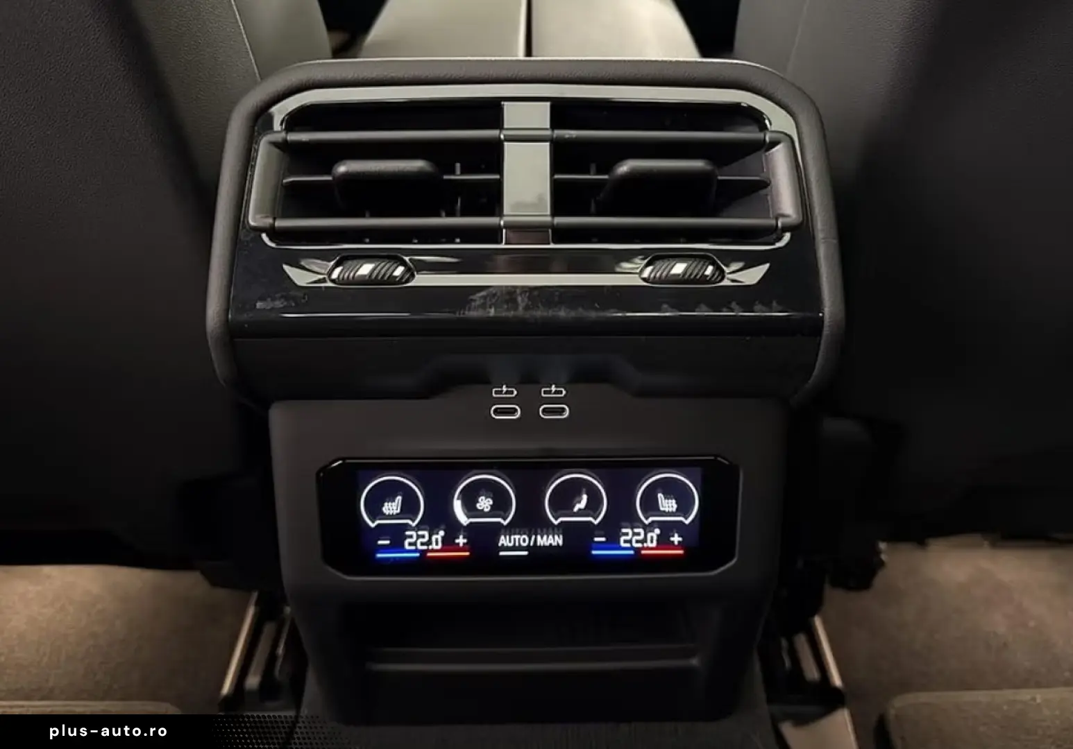 BMW 550 e xDrive M-Sport B&W Head-Up